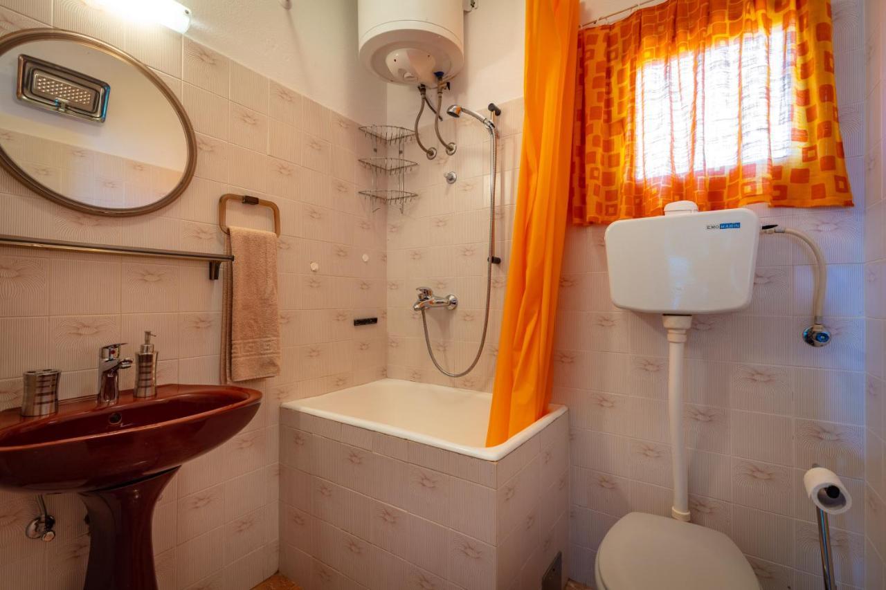 Holiday Home Barbara Trogir Bagian luar foto