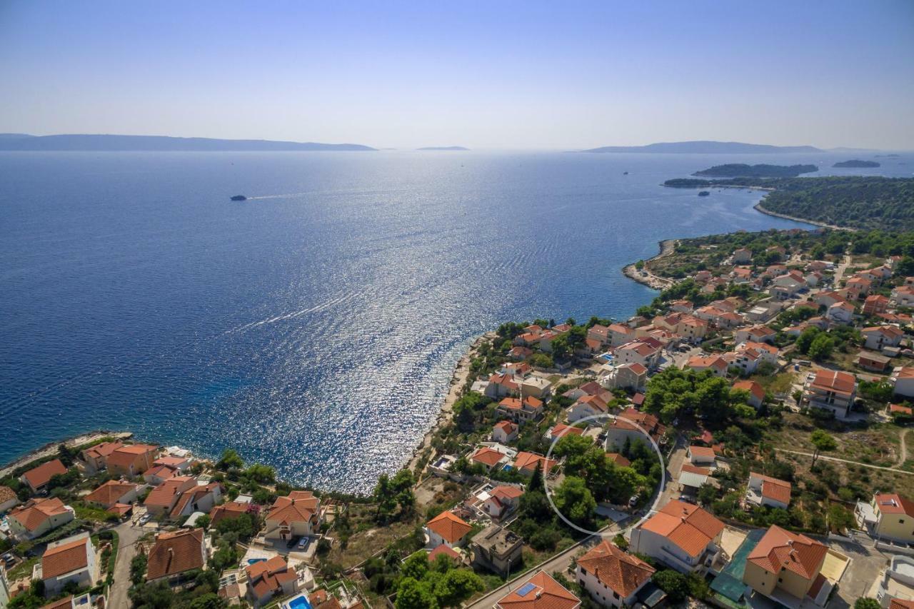 Holiday Home Barbara Trogir Bagian luar foto